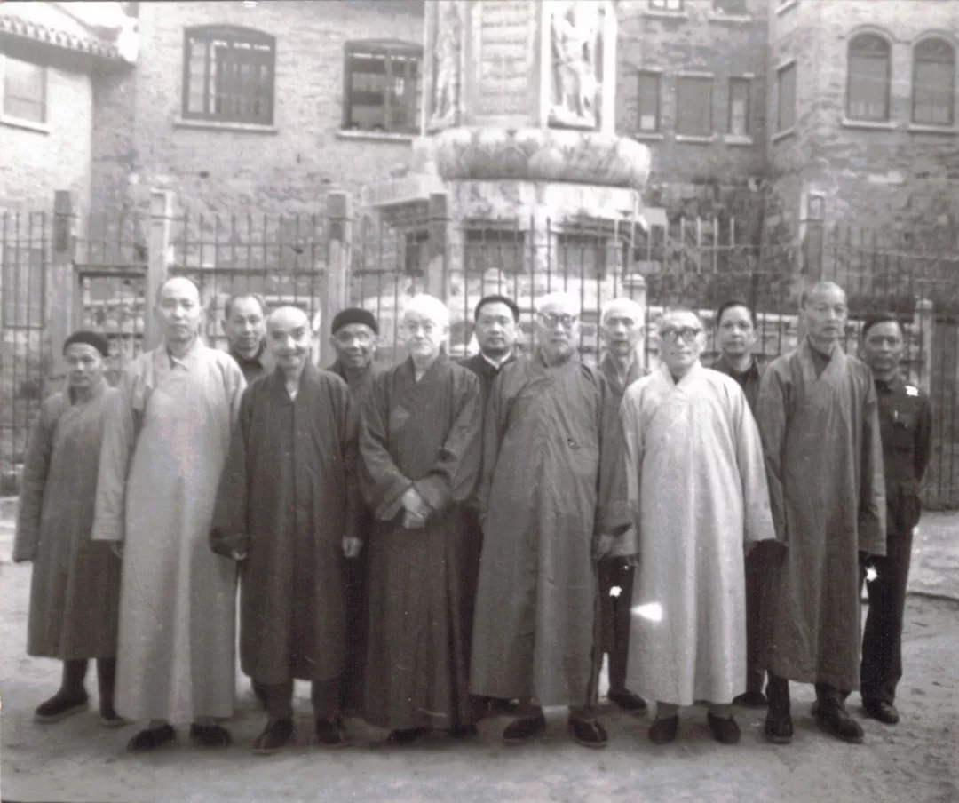 640.webp (10).jpg 640.webp (10).jpg